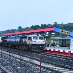 দোলে বাড়ি ফেরার চিন্তা শেষ! উত্তর-পূর্ব সীমান্ত রেলের উপহার ১৪ জোড়া ‘হোলি স্পেশাল’ ট্রেন