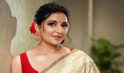 রণক্ষেত্র মধ্যপ্রাচ্য! ছেলে ইউভানকে নিয়ে দুবাইয়ে ‘বন্দি’ শুভশ্রী, কীভাবে ফিরবেন কলকাতায়?