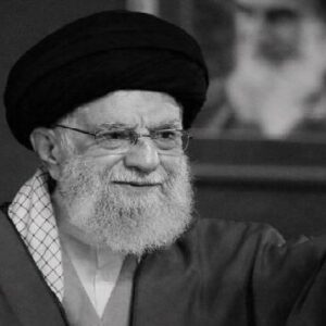 ইরানের খামেনির শিকড় কি ভারতে? উত্তরপ্রদেশের এক গ্রামেই লুকিয়ে সুপ্রিম লিডারের আসল পরিচয়!