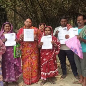 একই বুথের ২৫২ জনের নাম গায়েব! ‘লজিক্যাল ডিসক্রেপেন্সি’র জেরে শোরগোল, তুঙ্গে তৃণমূল-বিজেপি তরজাc