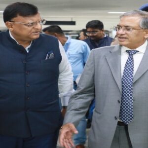 ‘অবাধ ভোট কি সম্ভব?’ বাংলায় নির্বাচনের পরিবেশ নিয়ে বিস্ফোরক সংশয় কমিশনের ফুল বেঞ্চের!