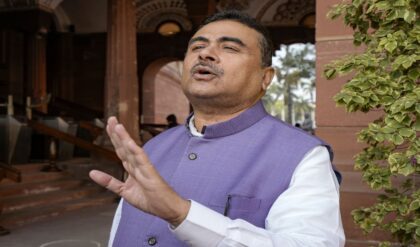 ৪০ পেরিয়েও মিলবে সরকারি চাকরি! বেকারদের জন্য শুভেন্দু অধিকারীর বিরাট ঘোষণা