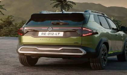 আবারও কাঁপাতে আসছে ডাস্টার! ২০২৬ মডেলে থাকছে প্যানোরামিক সানরুফ ও দুর্ধর্ষ হাইব্রিড ইঞ্জিন