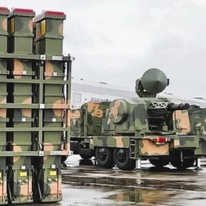 চিনা মালের ভরসায় ডুবেছে তেহরান? মার্কিন-ইজরায়েলি মিসাইল রুখতে ডাহা ফেল চিনের ‘ব্রহ্মাস্ত্রে’