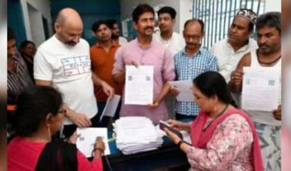 ভোটার লিস্টে নাম নেই? চিন্তার কিছু নেই! ফের ফিরে পান ভোটাধিকার, জানুন ধাপে ধাপে আবেদনের পদ্ধতি