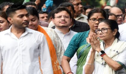 “একজন ভোটারের নাম বাদ গেলেও ছাড় নয়!” ভোটার তালিকা ইস্যুতে রাজপথে নামছেন মমতা