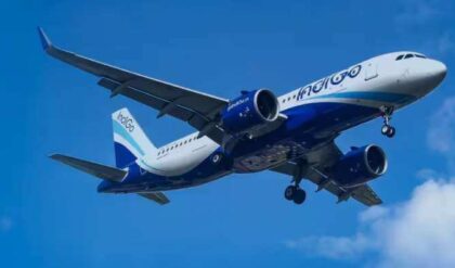 সোমবার থেকেই বদলে যাচ্ছে নিয়ম! আকাশপথে সফরের খরচ কি সাধারণের নাগালের বাইরে?