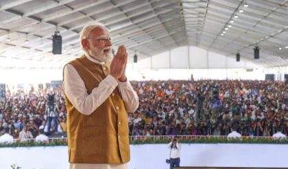 ৮৯৩১ দিনের মহাকাব্য! পবন চামলিংকে টপকে ভারতের ইতিহাসে দীর্ঘতম শাসক এখন নরেন্দ্র মোদী