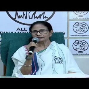 ভোট মিটলেই কি বঙ্গভঙ্গ? মোদীর বিরুদ্ধে মমতার ভয়ঙ্কর অভিযোগে তোলপাড় বাংলা!