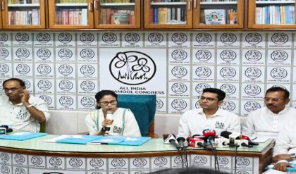 বঙ্গভঙ্গের ব্লু-প্রিন্ট? উত্তরবঙ্গ ও বিহার মিলিয়ে নতুন রাজ্যের ‘চক্রান্ত’, সরব মমতা