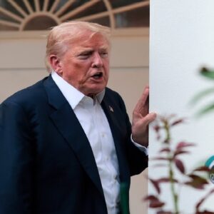 ‘কোনো আলোচনা চলছে না!’ ট্রাম্পের দাবি উড়িয়ে দিয়ে পাল্টাচাল তেহরানের