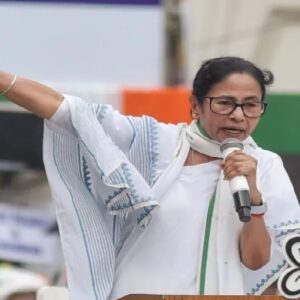 ‘একাই একশো’ মমতা! ২০২৬-এর মহাযুদ্ধে ফের তৃণমূলের জয়জয়কার, কত আসন পাচ্ছে ঘাসফুল?