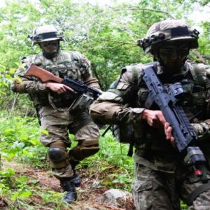 ড্রোন শক্তিতে বলীয়ান ‘গরুড়’! অত্যাধুনিক মাইক্রো ইউএভি কিনছে বায়ুসেনা