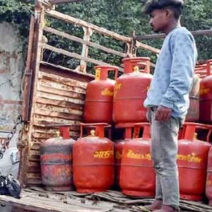 রান্নার গ্যাসে বিরাট বদল! পকেটের চাপ কমাতে মোদী সরকারের নয়া মাস্টারপ্ল্যান?