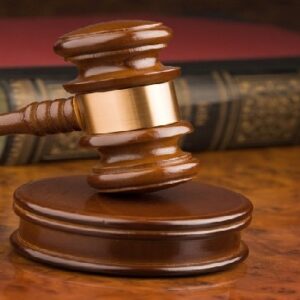 বিবাহিত হয়েও লিভ-ইন? এলাহাবাদ হাইকোর্টের ঐতিহাসিক রায় কাঁপিয়ে দিল গোটা দেশ!