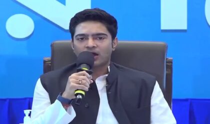 ‘ভোট মিটলেই গ্যাস ২০০০, পেট্রল ২০০!’ বিনপুর থেকে মোদি সরকারকে নিয়ে এ কী ভয়ানক দাবি অভিষেকের?