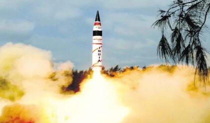 ১ সেকেন্ডে ২.৫ কিমি! ভারতের নতুন ‘শৌর্য এনজি’ মিসাইলের গতি দেখে কাঁপছে শত্রুদেশ!