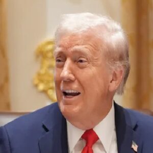 ডলারের নোটে এবার ট্রাম্পের নাম! মার্কিন মুদ্রায় ১৮৬১ সালের নিয়ম বদলাচ্ছেন ডোনাল্ড ট্রাম্প?