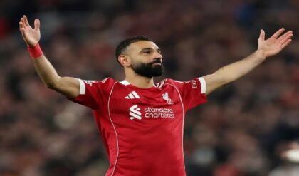 অ্যানফিল্ডে কি শেষ সূর্যোদয়? লিভারপুল ছেড়ে কি তবে মরুদেশেই পাড়ি দিচ্ছেন মোহামেদ সালাহ!