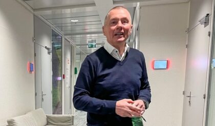 এভিয়েশন জগতের ‘আইকন’ এবার ভারতে! ইন্ডিগোর হাল ধরছেন উইলিয়াম ওয়ালশ, বদলে যাবে কি উড়ান পরিষেবা?