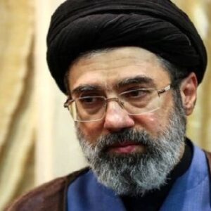 ইরানের গোপন বাঙ্কারে মোজতবা? ইজরায়েলি হামলার পর হদিশ নেই খামেনেই-পুত্রের, ঘাম ছুটছে মোসাদের!