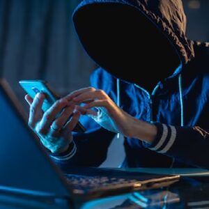 সাবধান! আপনার মোবাইলে কি এই ‘নকল’ ব্যাংক অ্যাপ আছে? লালবাজারের এই সতর্কতা না মানলেই বিপদ