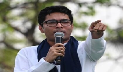 ‘আসল ম্যাচ তো ভোটার তালিকায়!’ বিস্ফোরক অভিষেক, বিজেপিকে রুখতে এবার কোন চাল তৃণমূলের?