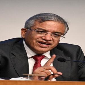 বিডিও-র ‘দাদাগিরি’র অবসান! শিক্ষককে মারধরের অভিযোগে হাসখালির বিডিও সায়ন্তন ভট্টাচার্যকে সাসপেন্ড করল কমিশন