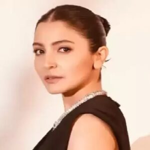 পর্দা কাঁপাতে ফিরছেন অনুষ্কা! অল্লু অর্জুনের বিগ বাজেট ছবিতে কি এবার বিরাটের ঘরণী?