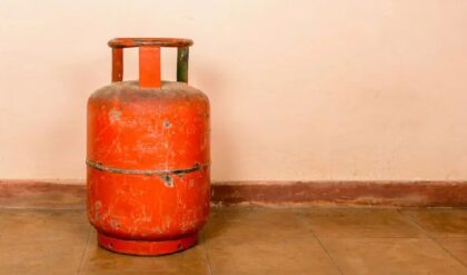 আরবে যুদ্ধের কোপ! ভারতের হেঁশেল সামলাতে এবার ত্রাতা হিসেবে এল কোন নতুন দেশ?