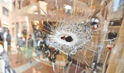 রক্তাক্ত স্মৃতি ফিরছে পাকিস্তানে? বিদেশি ক্রিকেটারদের ‘টার্গেট’ করার হুমকি দিল জঙ্গি গোষ্ঠী