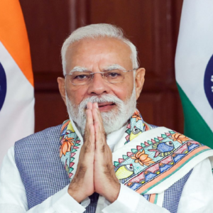 ক্ষেপণাস্ত্রের আঘাতে জ্বলছে দুবাই! খালি করা হলো বুর্জ খলিফা, পাশে থাকার বার্তা ভারতের