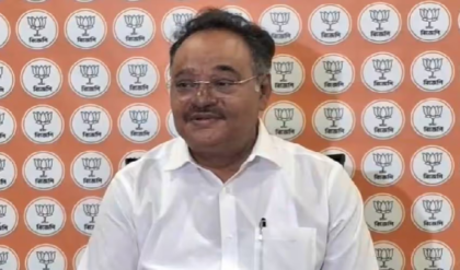 ক্ষমতায় এলেই ৪৫ দিনে সপ্তম পে-কমিশন! সরকারি কর্মীদের বড় প্রতিশ্রুতি বঙ্গ বিজেপি সভাপতির