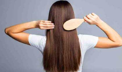 কড়া রোদে তামাটে হয়ে যাচ্ছে চুল? গরমে খুশকি ও চুল পড়া বন্ধের জাদুকরী টিপস!