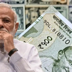 ঐতিহাসিক বিপর্যয়! এক ধাক্কায় ৯২.৩০ টাকায় ১ ডলার, বিশ্বযুদ্ধের আবহে ধসে পড়ল ভারতীয় মুদ্রা