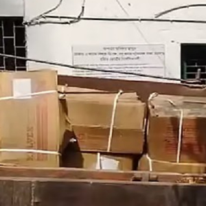 ভোটের মুখে বীরভূমে বারুদের স্তূপ! ১০ হাজার জিলেটিন স্টিক উদ্ধারে হুলস্থুল, তবে কি বড়সড় নাশকতার ছক?