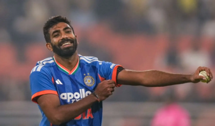 বুমরাহর পকেটে কি কোপ? বিসিসিআই-এর নতুন চুক্তিতে তোলপাড় ভারতীয় ড্রেসিংরুম!