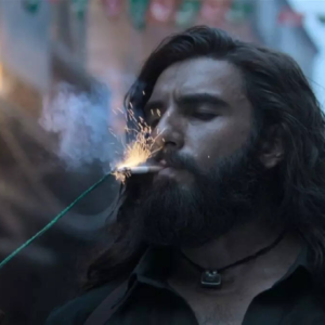 ১০০০ কোটির পর ফিরছে ‘ধুরন্ধর ২’, ভারতীয় সিনেমার ভাগ্য বদলে দেবেন রণবীর সিং?