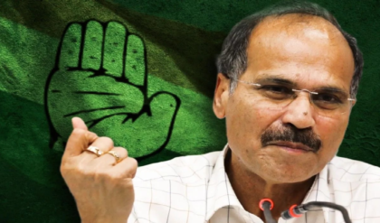 ‘এই মাঠেই তো ছোটবেলায় খেলেছি’, আবেগঘন প্রচারে অধীর চৌধুরী; তৃণমূল-বিজেপিকে রুখতে নতুন ছক?