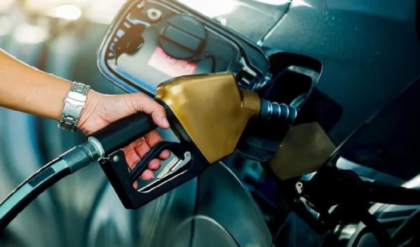 জ্বালানি সংকটে মোদী সরকারের মাস্টারস্ট্রোক! পেট্রোল-ডিজেলে ১০ টাকা আবগারি শুল্ক কমাল কেন্দ্র