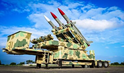 ৮০০ কিমি পাল্লায় নির্ভুল নিশান! ব্রহ্মোসের নয়া অবতারে কাঁপছে চিন-পাকিস্তান?