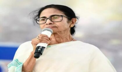 ‘শান্তি বজায় রাখুন, প্ররোচনায় পা দেবেন না!’ রামনবমীতে রাজ্যবাসীকে সম্প্রীতির বার্তা মমতার