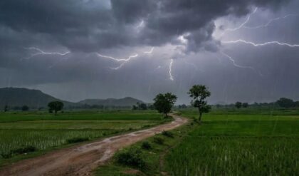 সপ্তাহান্তে কি ভিজবে কলকাতা? জোড়া ঘূর্ণাবর্তের ফলায় ধেয়ে আসছে কালবৈশাখী!