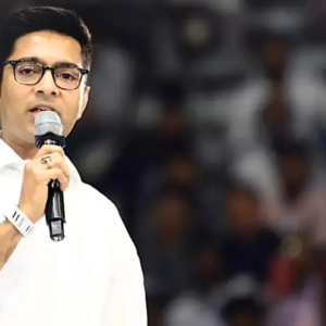 নির্বাচন কমিশনে বস্তা বস্তা ‘ফর্ম-৬’! অভিষেকের বিস্ফোরক অভিযোগের পর মুখ খুললেন সিইও