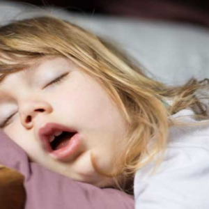 শিশু কি হাঁ করে ঘুমোয় বা শ্বাস নিতে কষ্ট পায়? মায়েদের জন্য জরুরি পরামর্শ