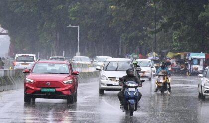 সাবধান! আজ-কাল-পরশু টানা দুর্যোগ, বাংলার এই জেলাগুলিতে ধেয়ে আসছে অতি ভারী বৃষ্টি!