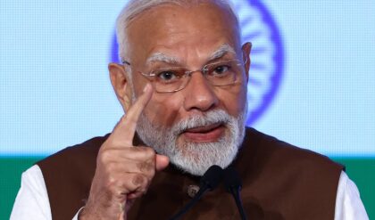 ‘একজোট হয়ে লড়তে হবে, ভারত জিতবেই!’ পশ্চিম এশিয়ায় যুদ্ধের আবহে মোদীর রণহুঙ্কার