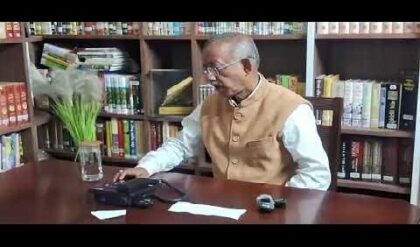 কমিশনের কোপে ‘টক টু মেয়র’! দমবার পাত্র নন গৌতম দেব, ভোট টানতে চালু করলেন ‘গৌতমকে বলো’