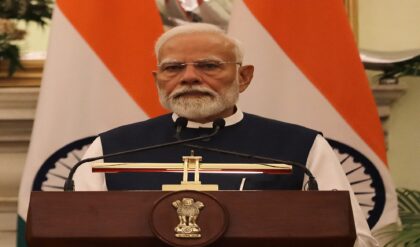 পশ্চিম এশিয়ায় যুদ্ধের আগুন, তার মাঝেই মোদির মুখে ভারতীয়দের বীরগাথা! কী বললেন প্রধানমন্ত্রী?