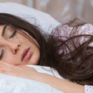 বেশি ঘুমানোর নেশা কি আপনারও আছে? সাবধান! ডায়াবেটিস থেকে বন্ধ্যাত্ব—বড় বিপদ ওত পেতে নেই তো?